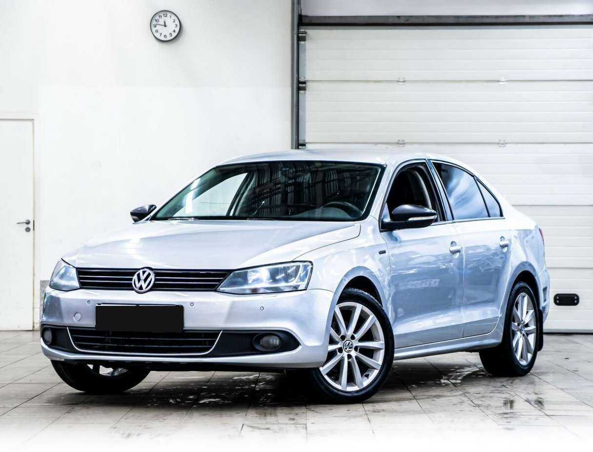 Volkswagen Jetta б/у, 2013, Автоматическая. Посмотреть фото