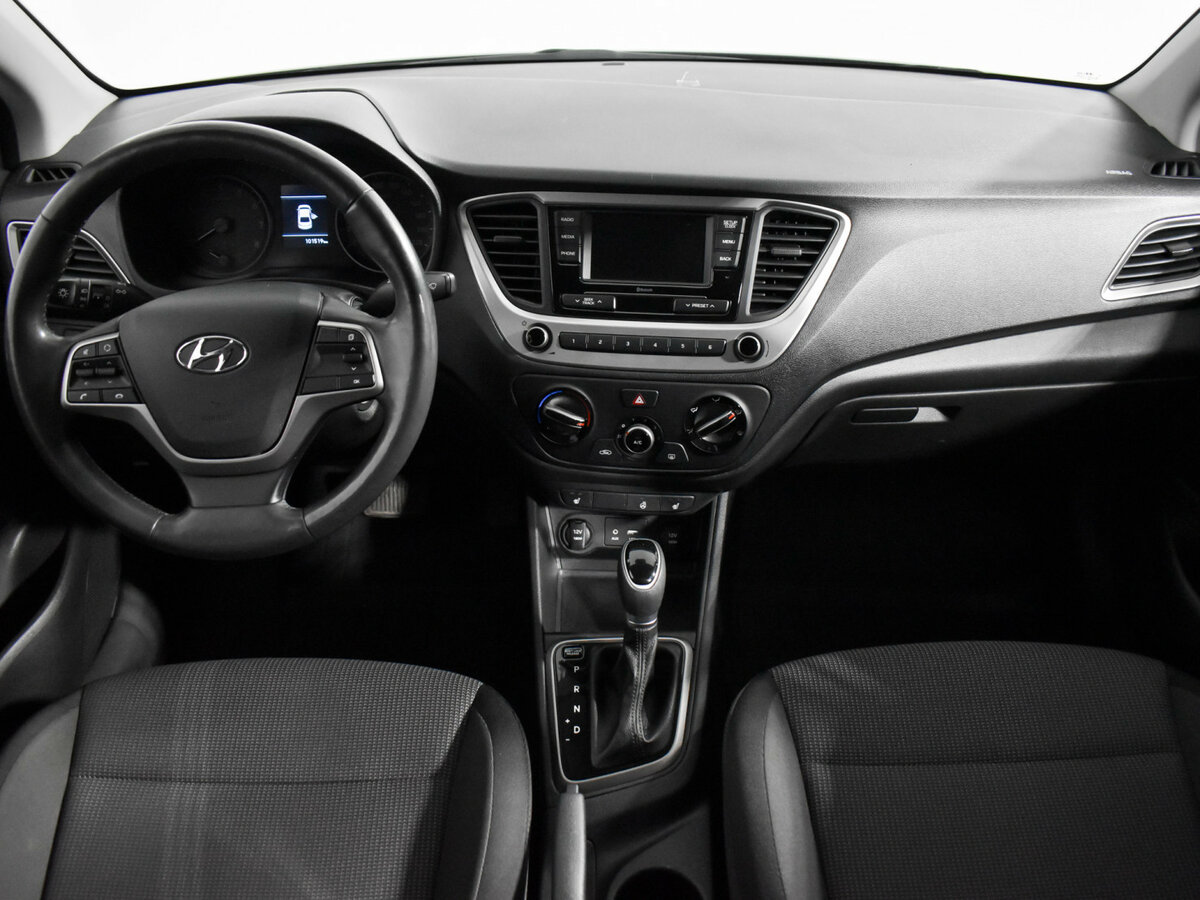 Hyundai Solaris б/у, 2017, Автоматическая. Фото: #12
