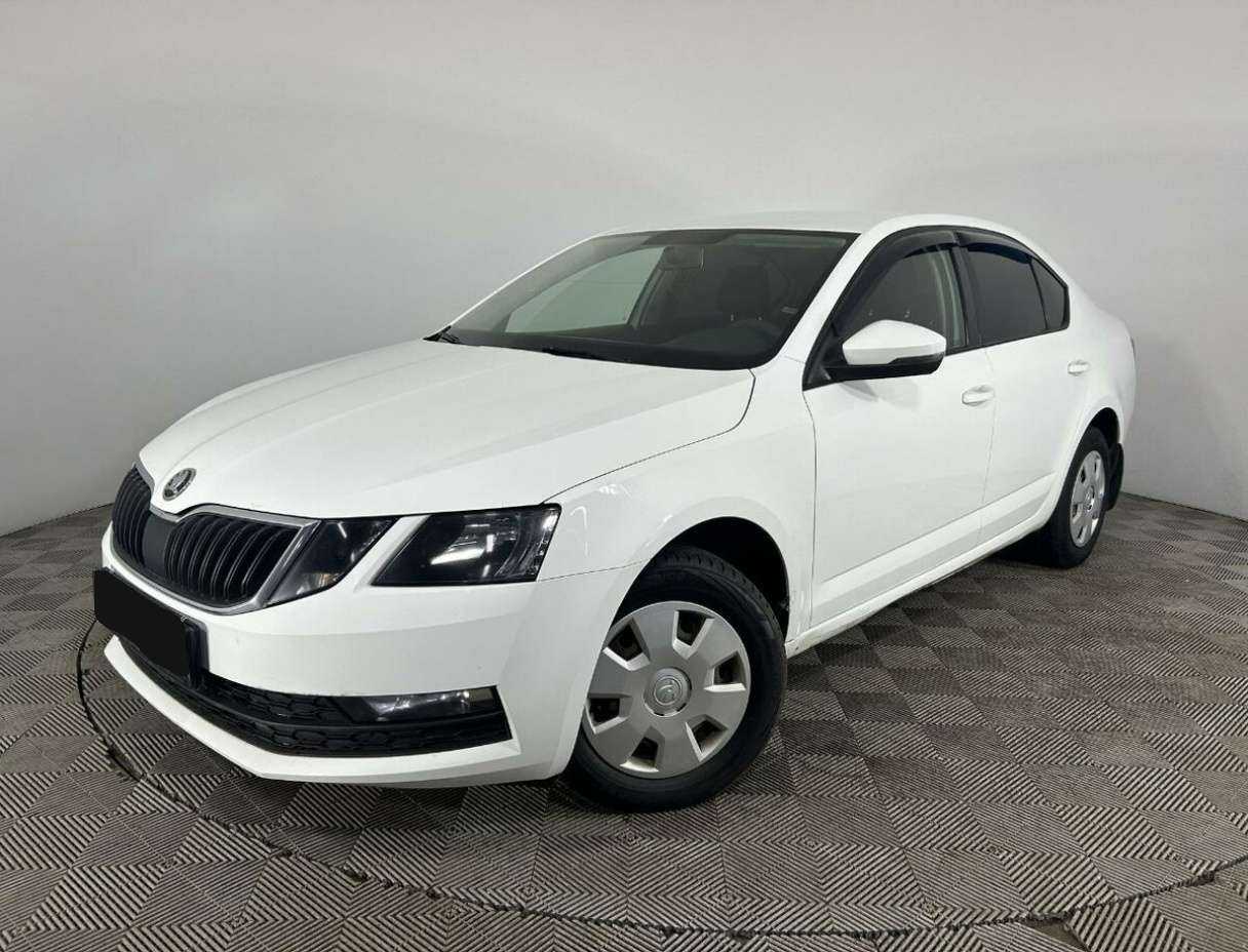 Skoda Octavia б/у, 2018, Механическая. Посмотреть фото