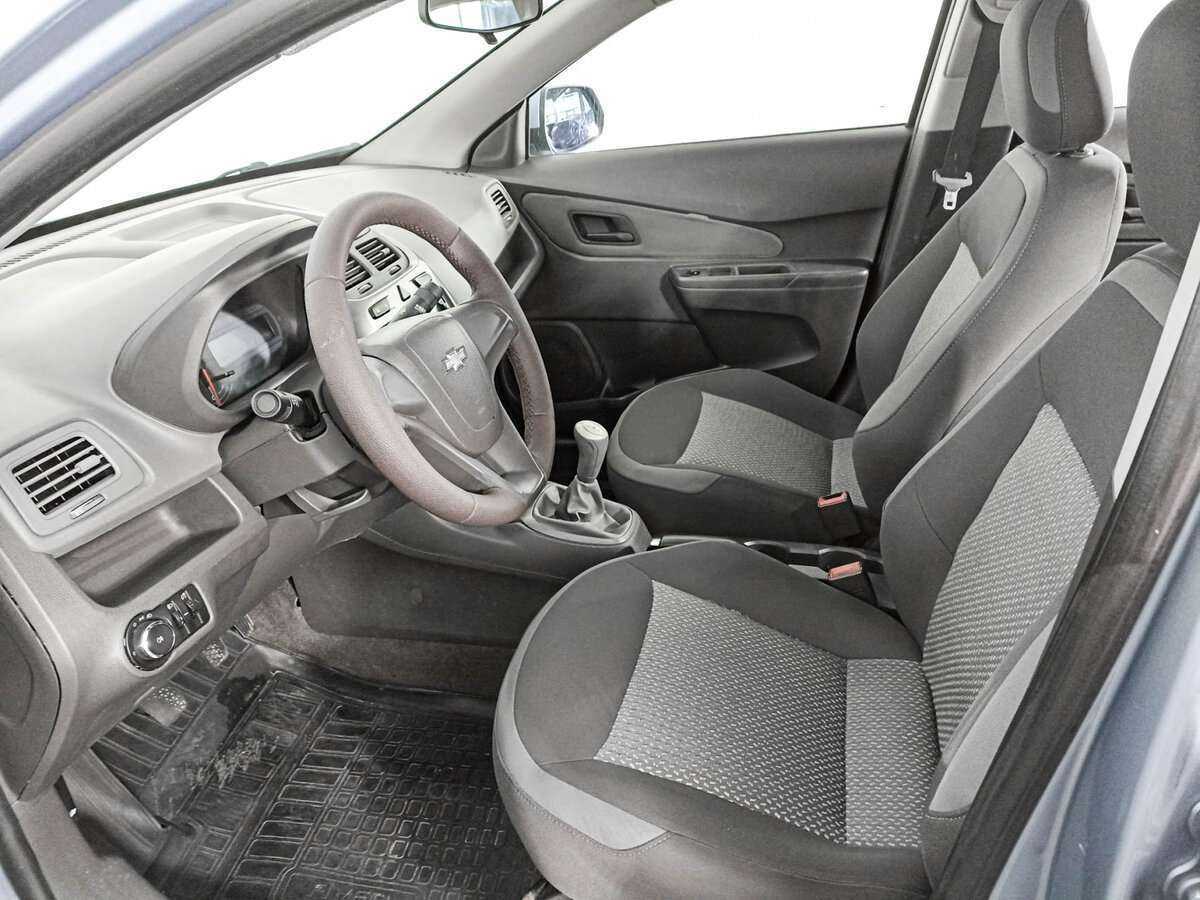 Chevrolet Cobalt б/у, 2013, Механическая. Фото: #13