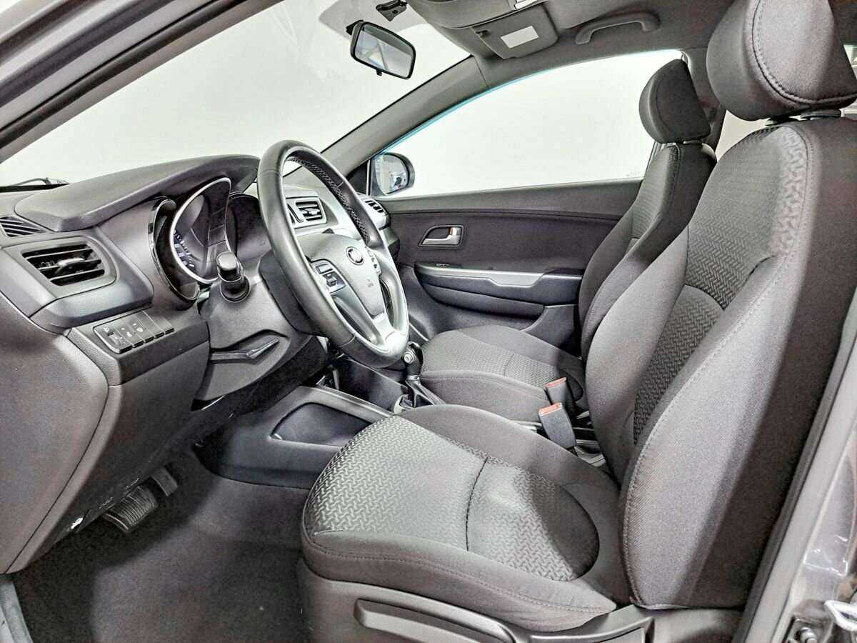 Kia Rio б/у, 2017, Автоматическая. Фото: #11