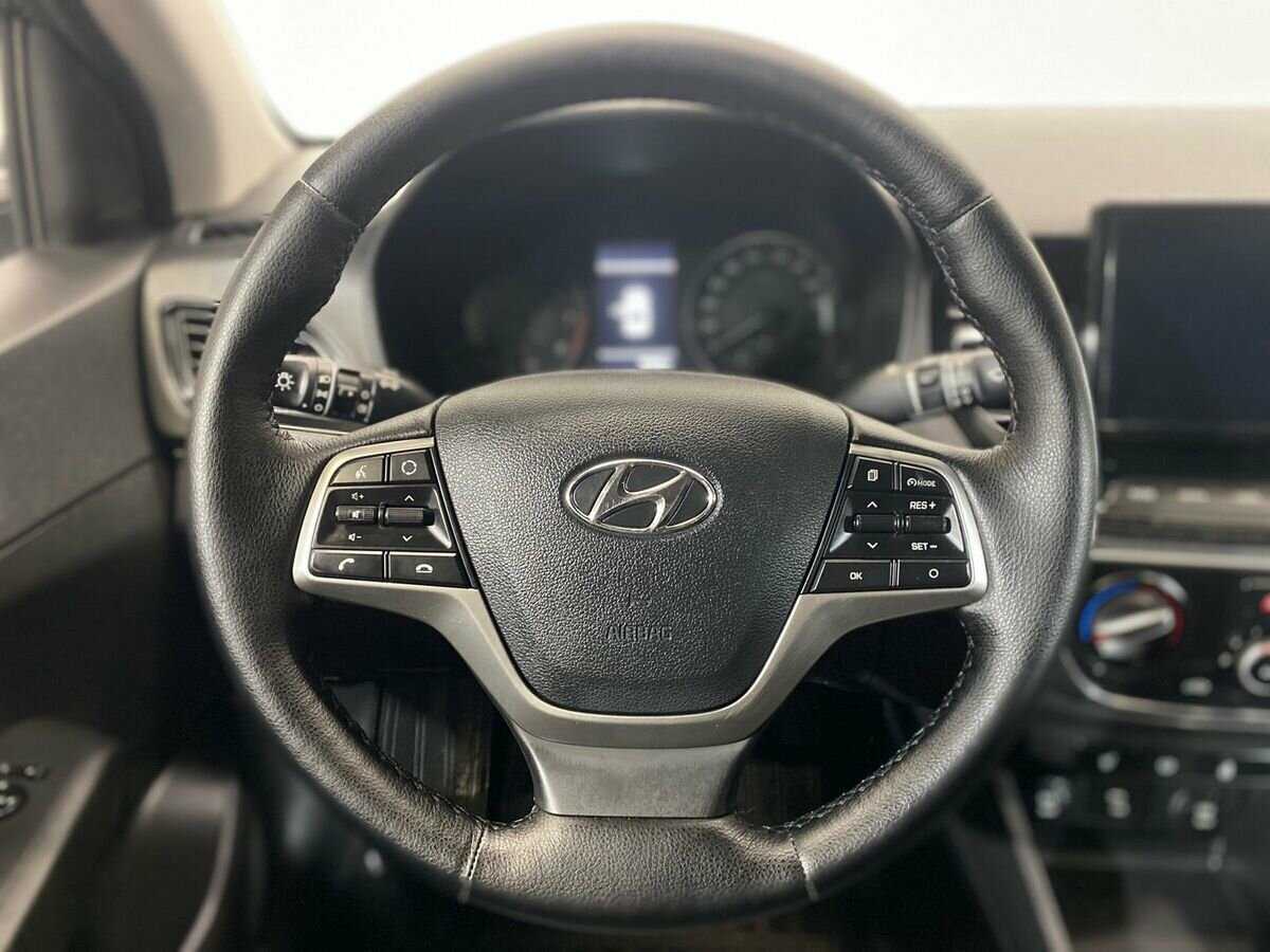Hyundai Solaris б/у, 2022, Автоматическая. Фото: #14