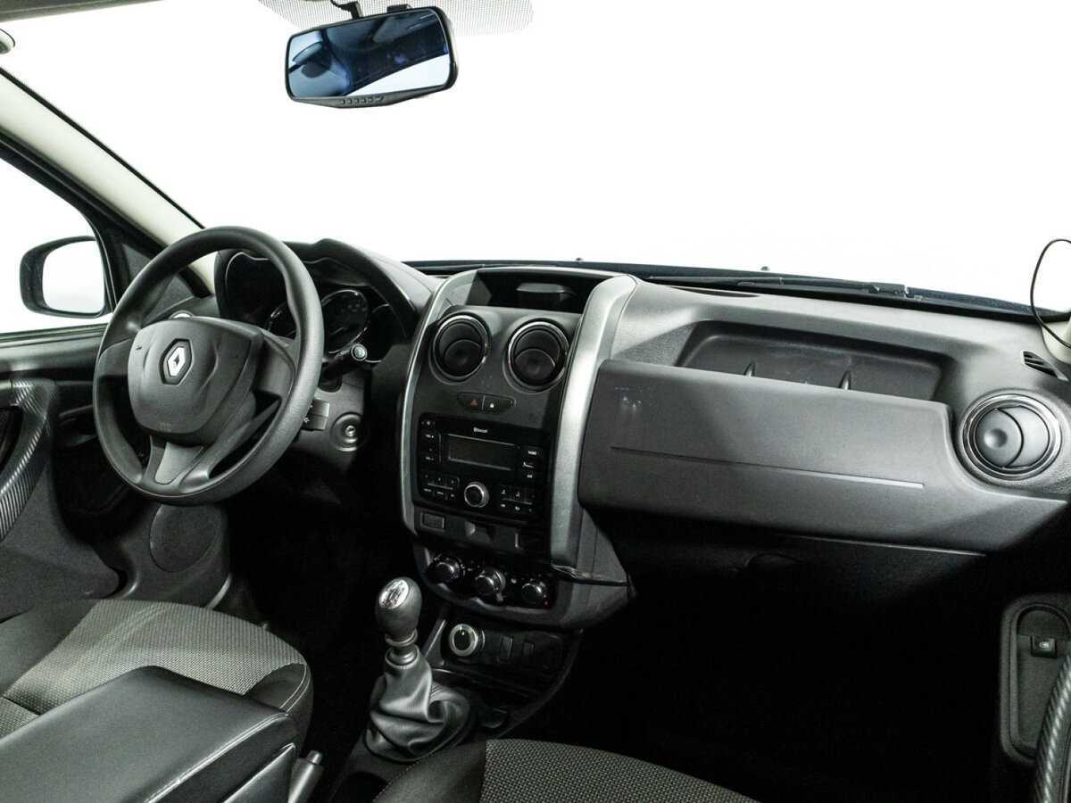 Renault Duster б/у, 2017, Механическая. Фото: #8