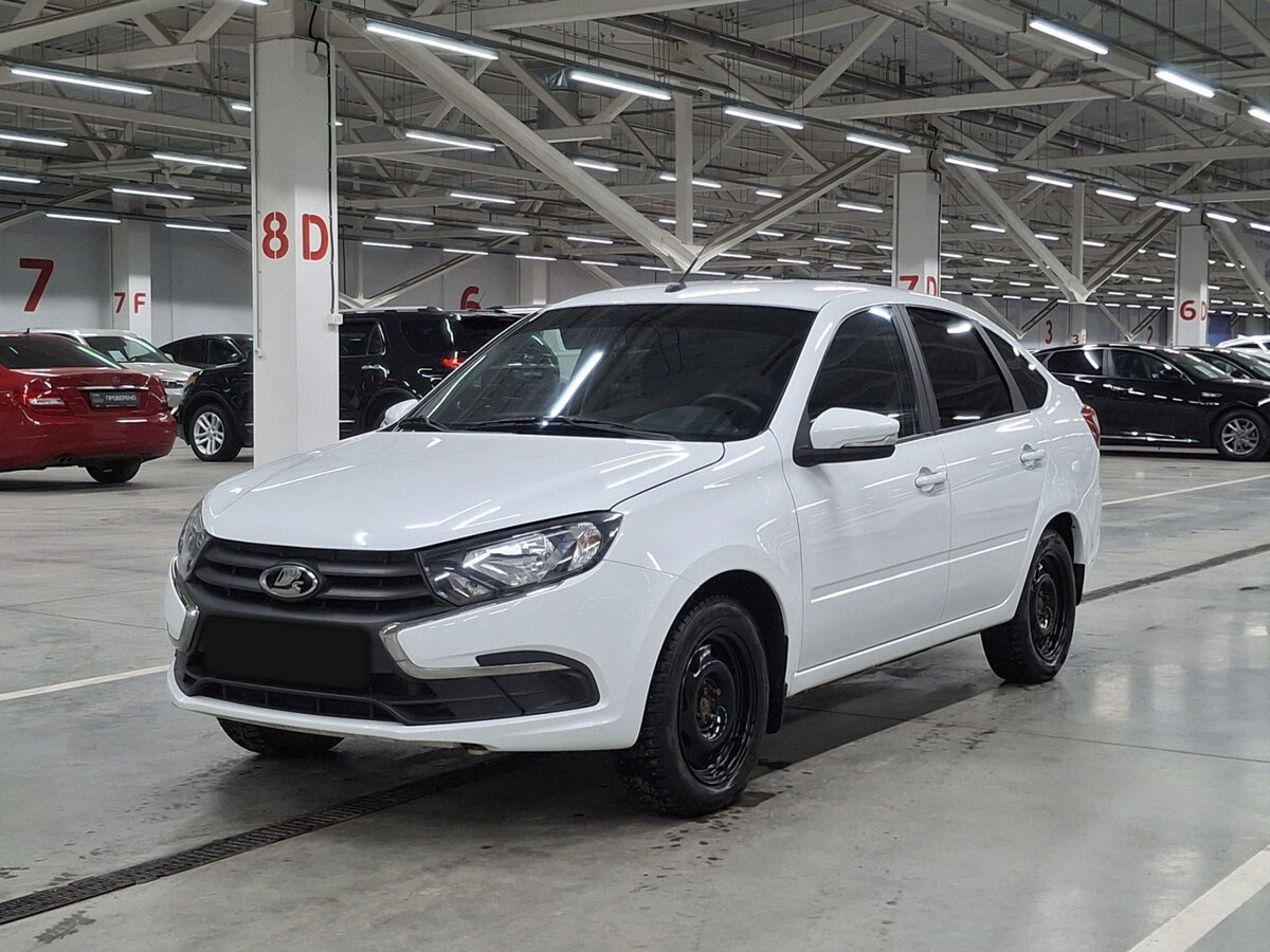 Lada (ВАЗ) Granta б/у, 2023, Механическая. Посмотреть фото