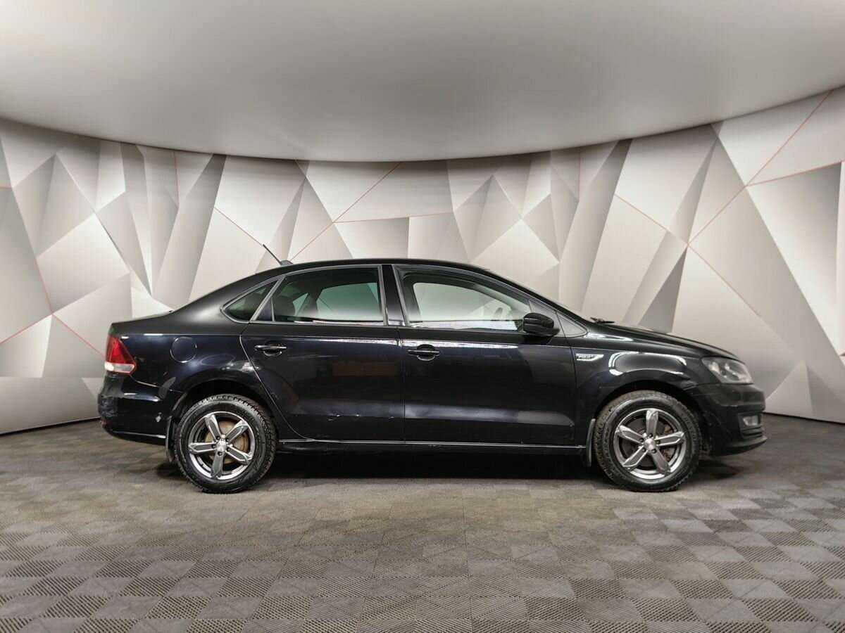 Volkswagen Polo б/у, 2018, Автоматическая. Фото: #5