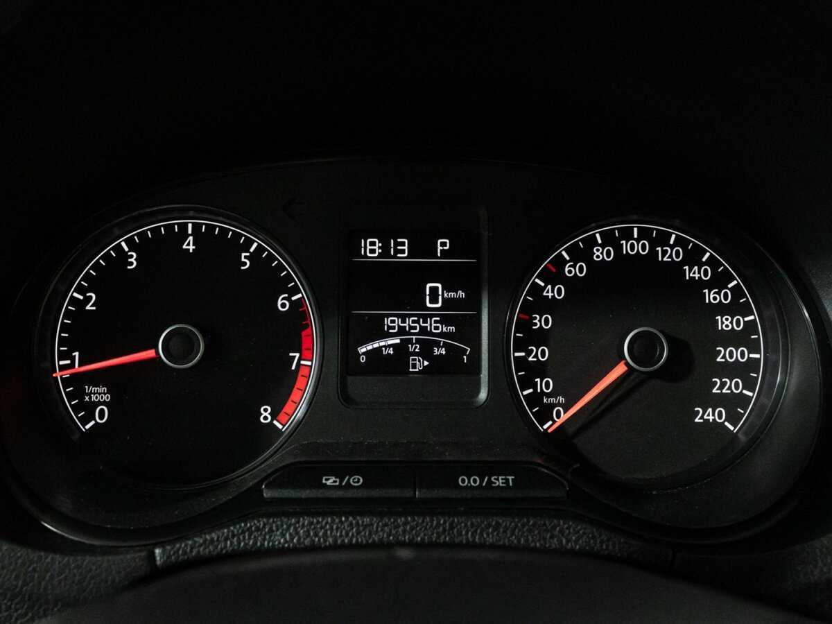 Volkswagen Polo б/у, 2016, Автоматическая. Фото: #11