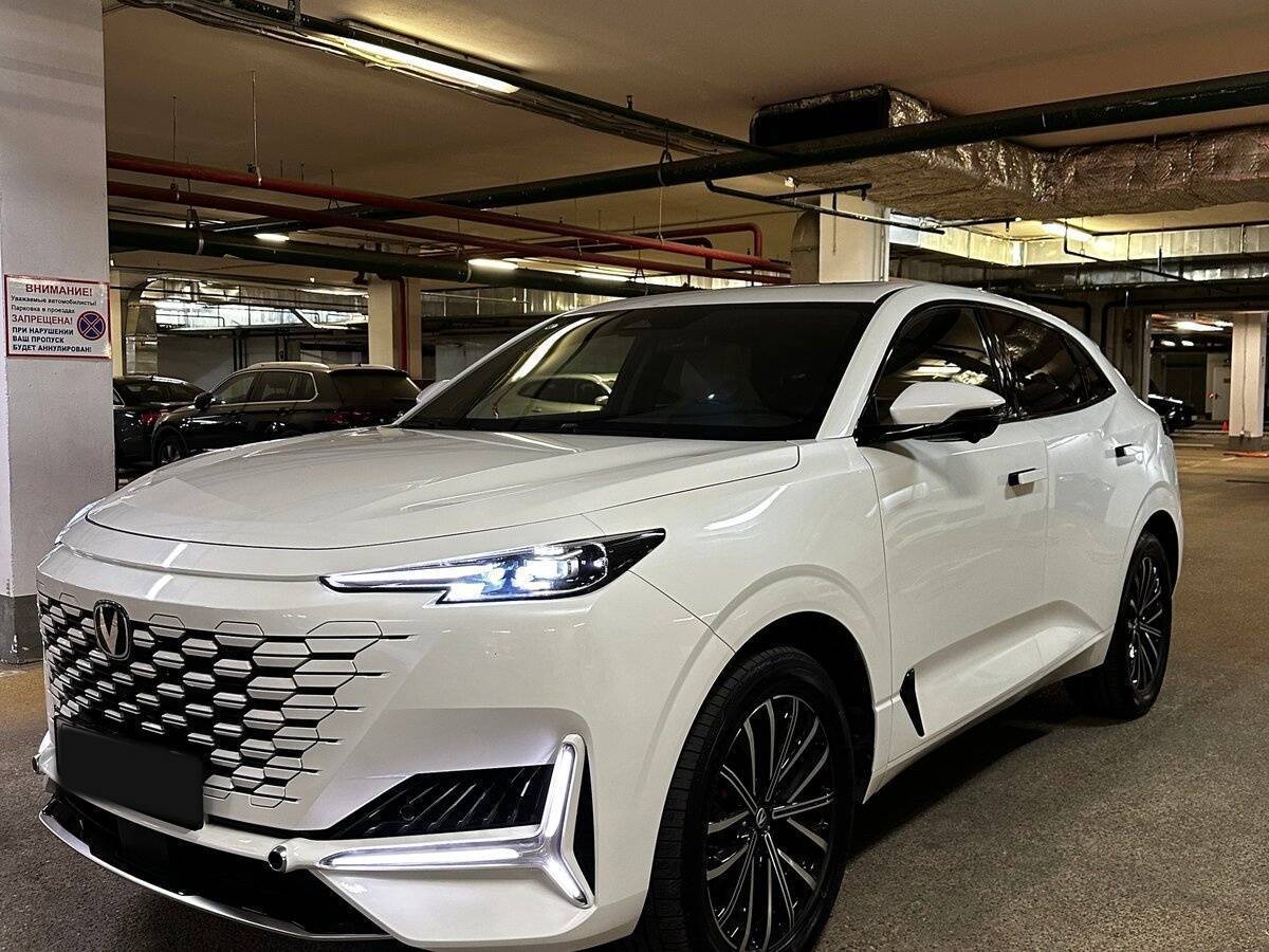 Changan UNI-K б/у, 2023, Автоматическая. Посмотреть фото
