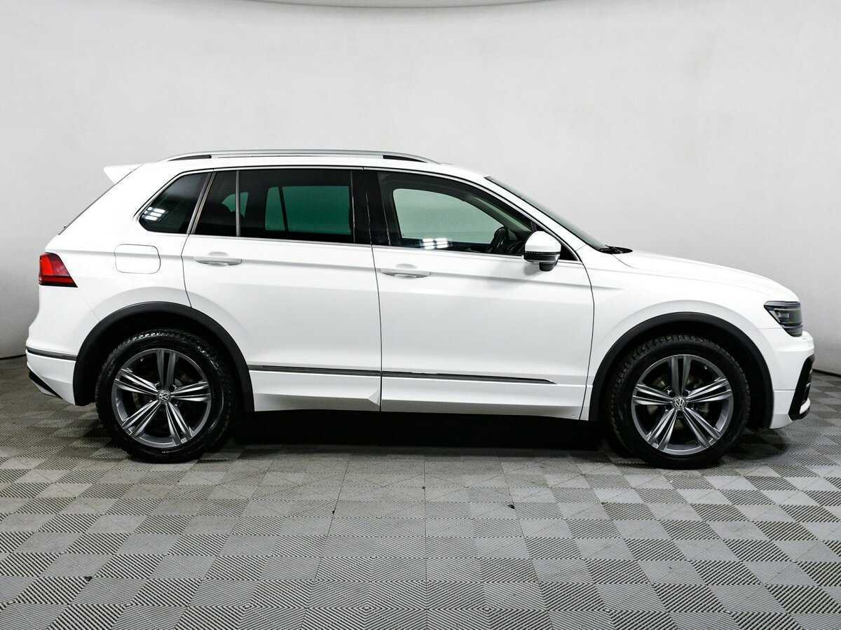 Volkswagen Tiguan б/у, 2020, Роботизированная. Фото: #3