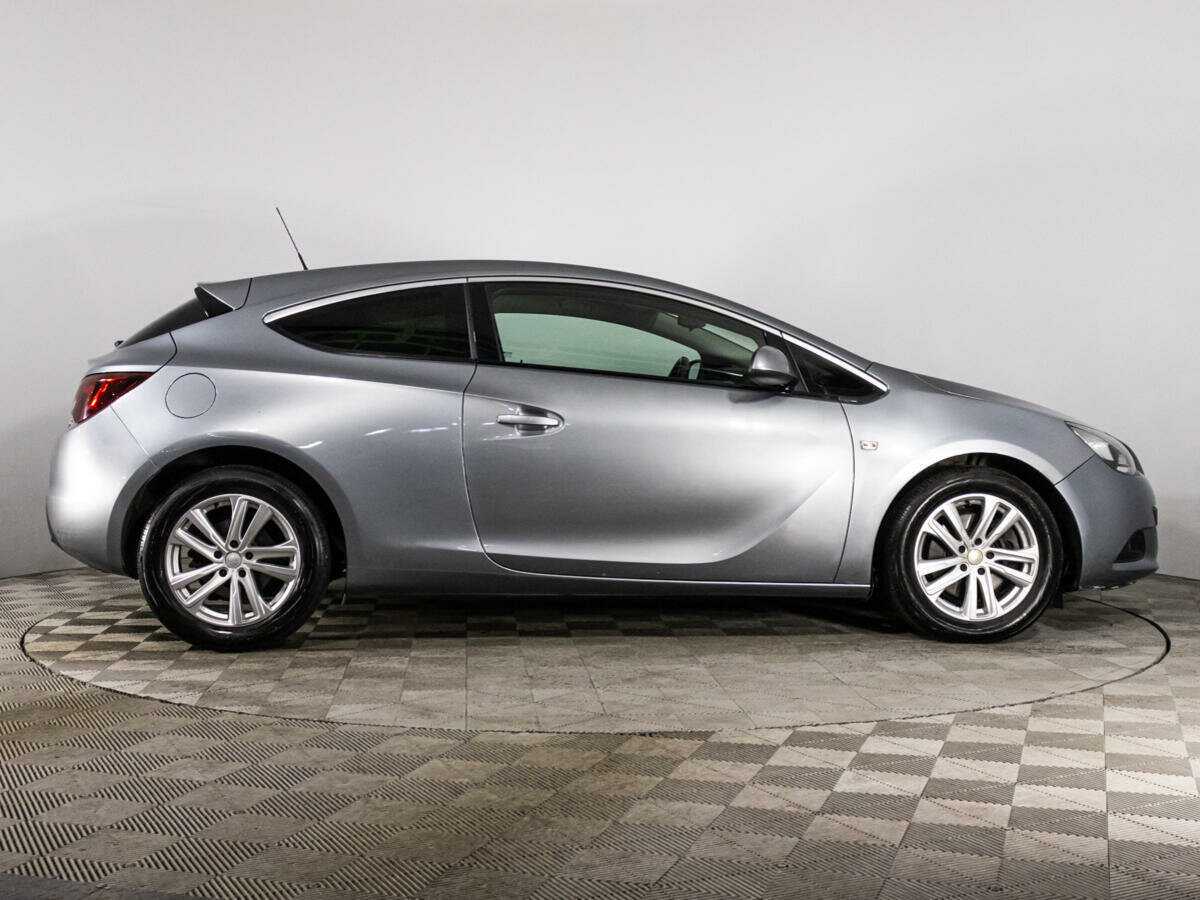 Opel Astra б/у, 2013, Автоматическая. Фото: #3