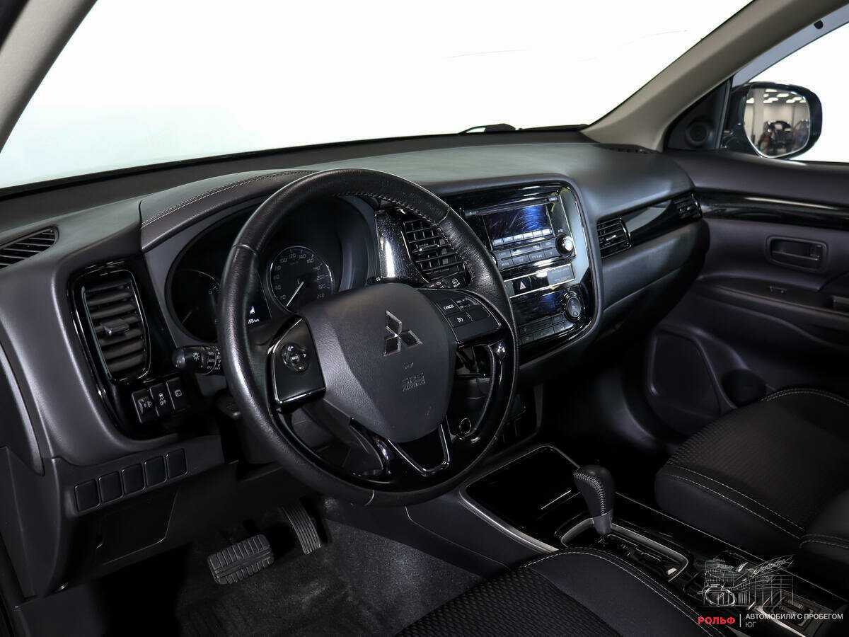 Mitsubishi Outlander б/у, 2019, Вариатор. Фото: #12