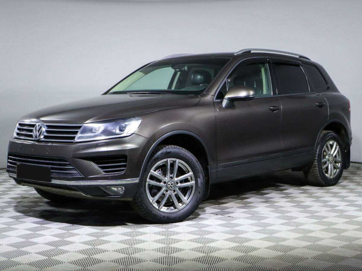 Volkswagen Touareg б/у, 2015, Автоматическая. Фото: #0