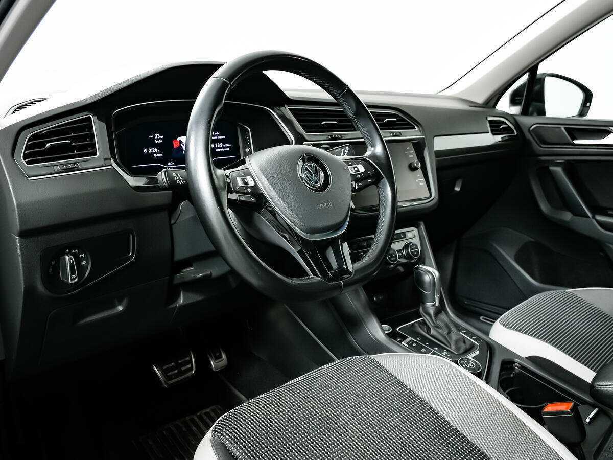 Volkswagen Tiguan б/у, 2019, Роботизированная. Фото: #12