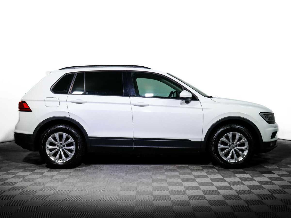 Volkswagen Tiguan б/у, 2020, Роботизированная. Фото: #3