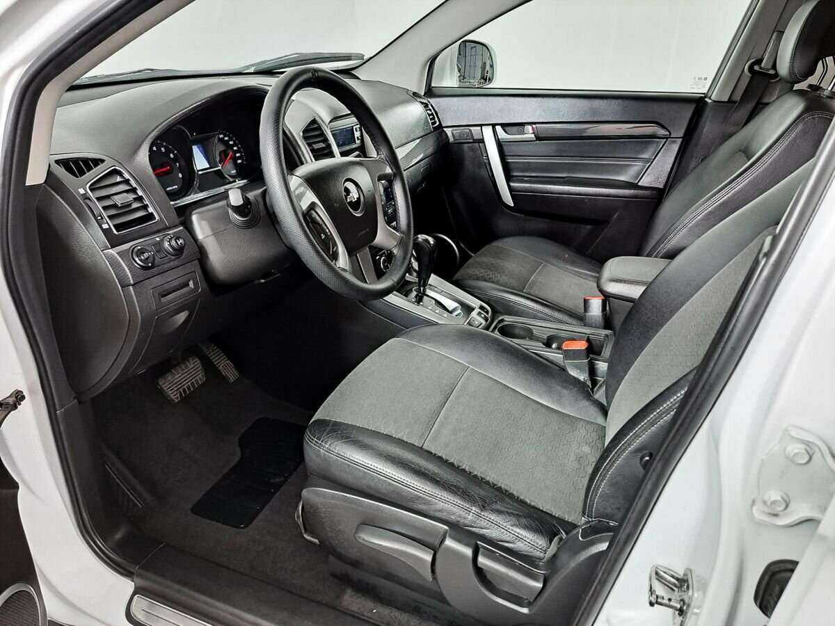 Chevrolet Captiva б/у, 2014, Автоматическая. Фото: #15