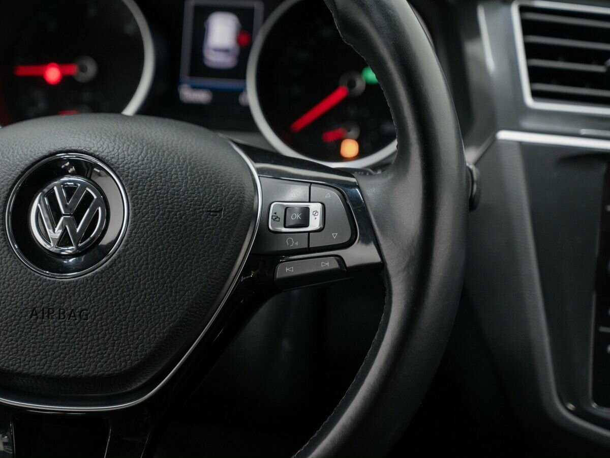 Volkswagen Tiguan б/у, 2018, Роботизированная. Фото: #13
