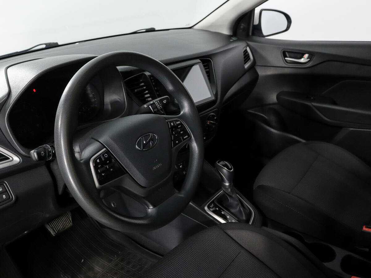 Hyundai Solaris б/у, 2019, Автоматическая. Фото: #8