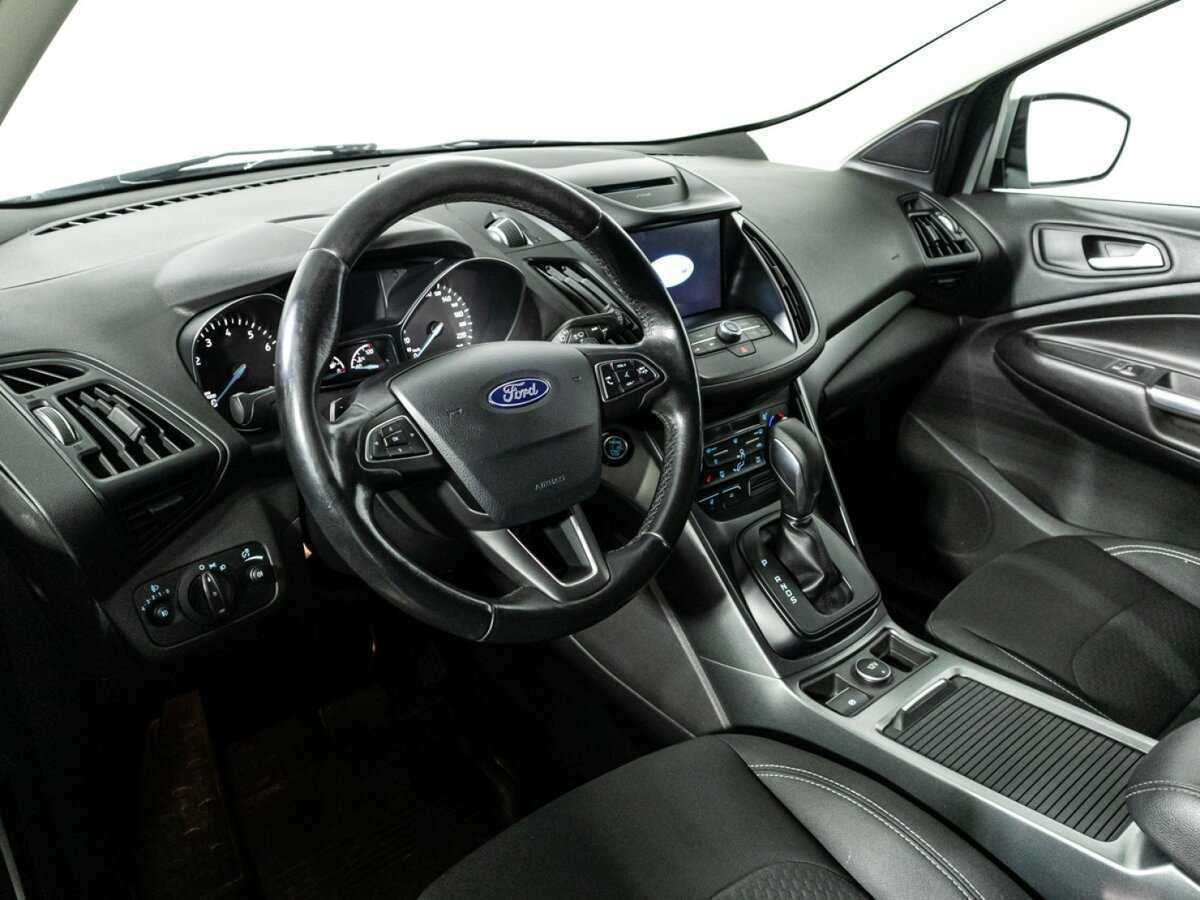 Ford Kuga б/у, 2017, Автоматическая. Фото: #10