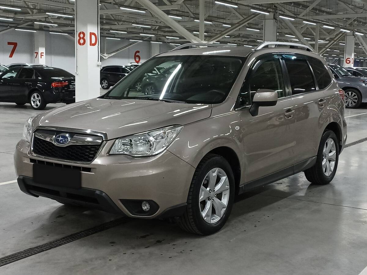 Subaru Forester б/у, 2014, Механическая. Фото: #0