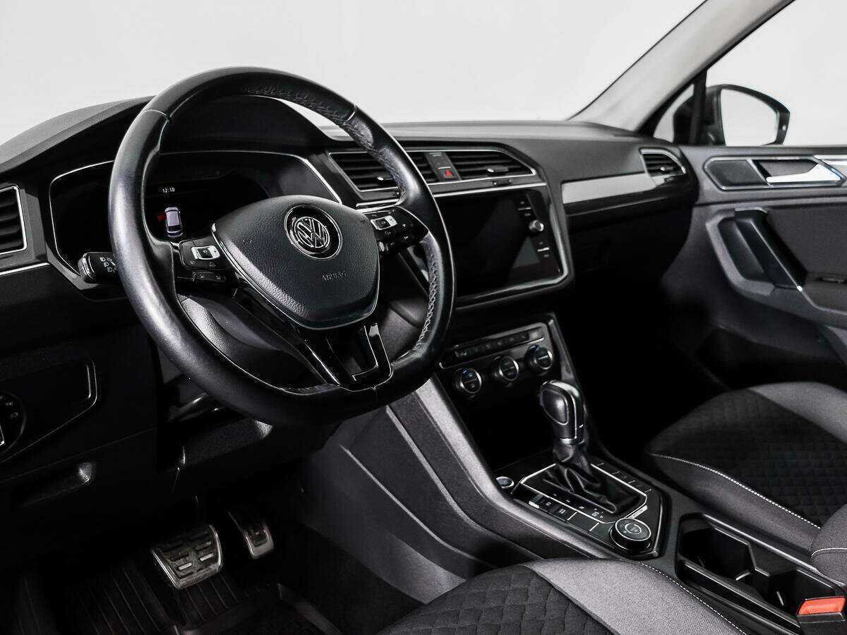 Volkswagen Tiguan б/у, 2018, Роботизированная. Фото: #8