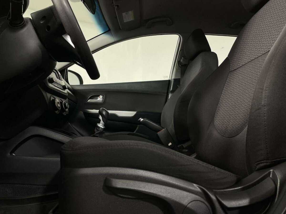 Kia Rio б/у, 2013, Механическая. Фото: #9