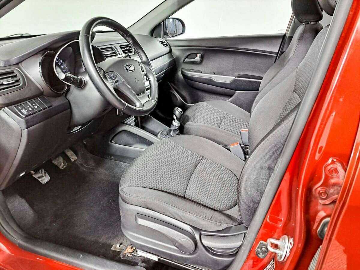 Kia Rio б/у, 2016, Механическая. Фото: #13