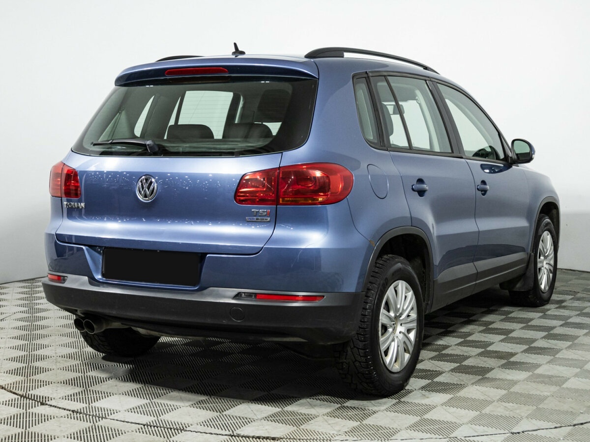 Volkswagen Tiguan б/у, 2013, Механическая. Фото: #4