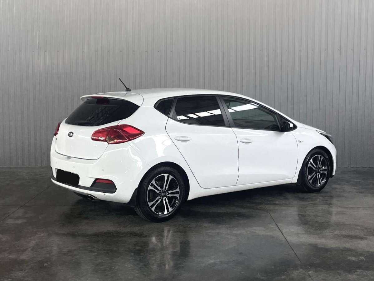 Kia Ceed б/у, 2013, Механическая. Фото: #4