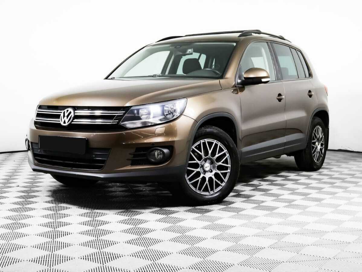 Volkswagen Tiguan б/у, 2015, Механическая. Посмотреть фото