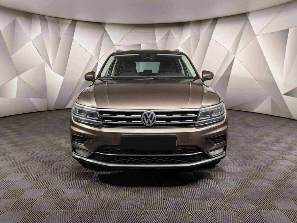 Volkswagen Tiguan б/у, 2017, Роботизированная. Фото: #6