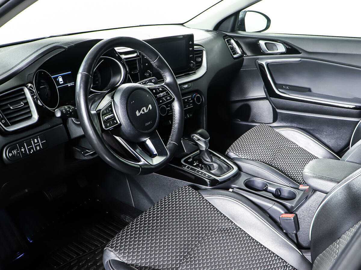 Kia Ceed б/у, 2022, Автоматическая. Фото: #12