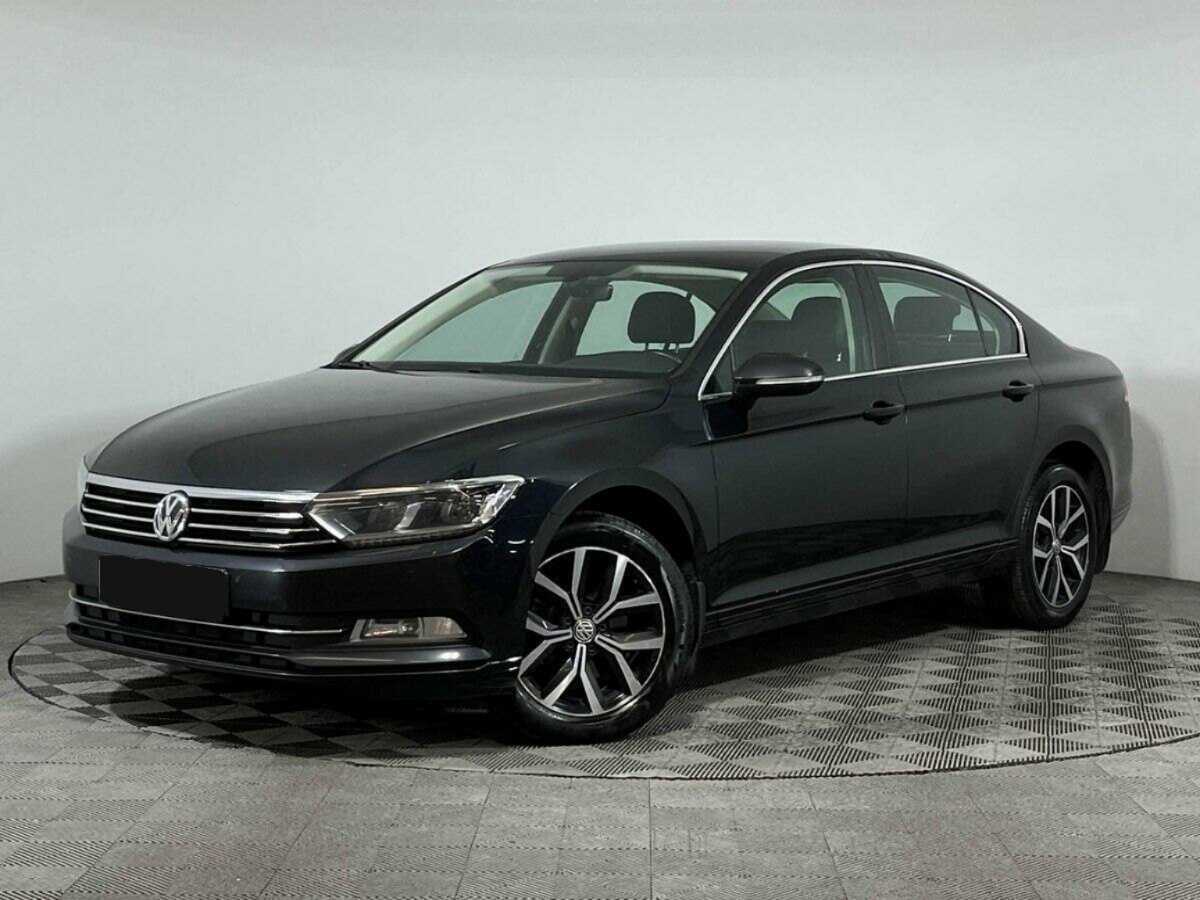 Volkswagen Passat б/у, 2018, Роботизированная. Посмотреть фото