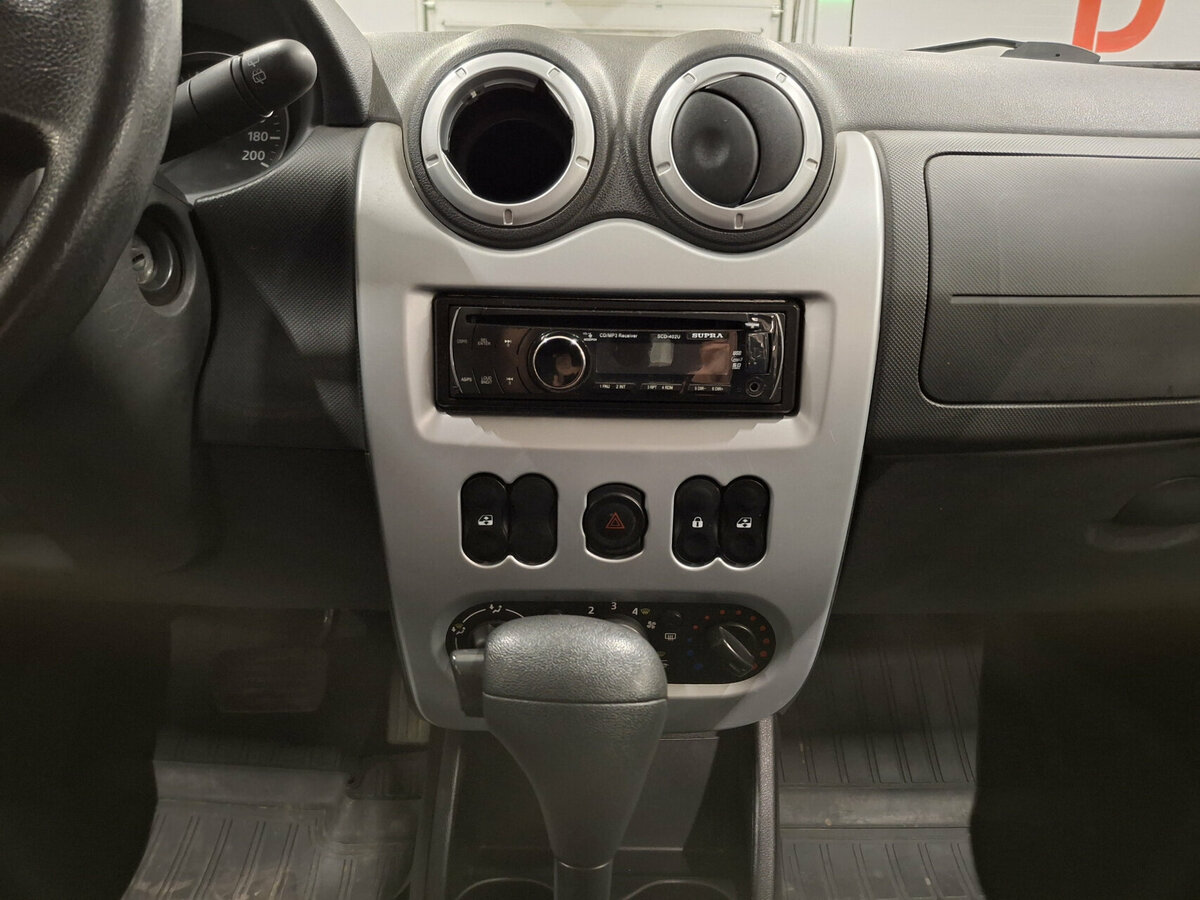 Renault Sandero б/у, 2013, Автоматическая. Фото: #14