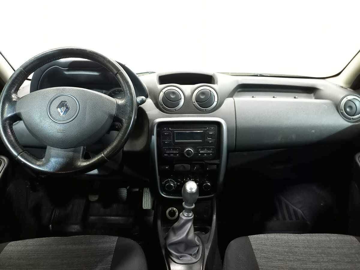 Renault Duster б/у, 2014, Механическая. Фото: #8