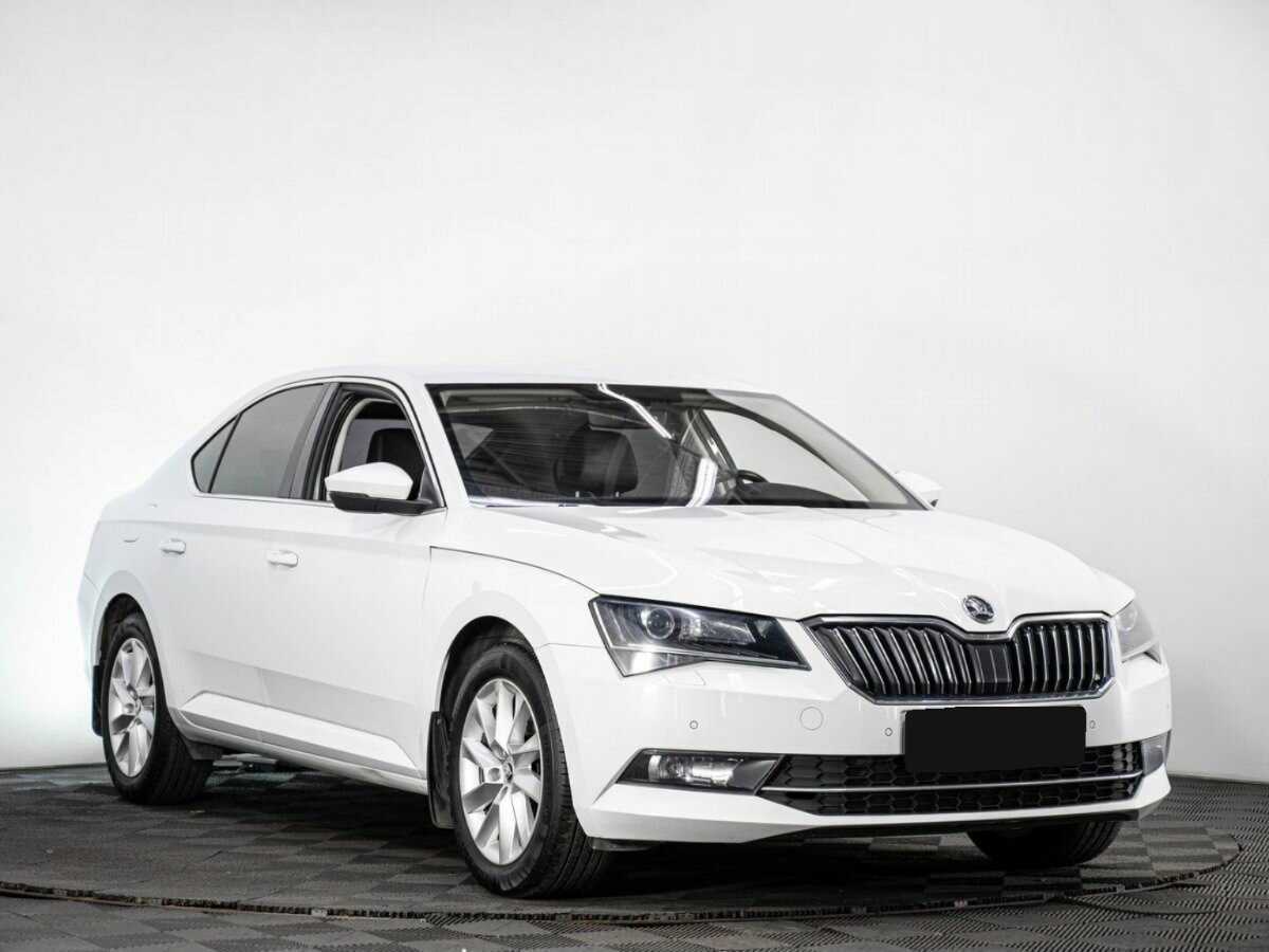 Skoda Superb б/у, 2018, Роботизированная. Фото: #2