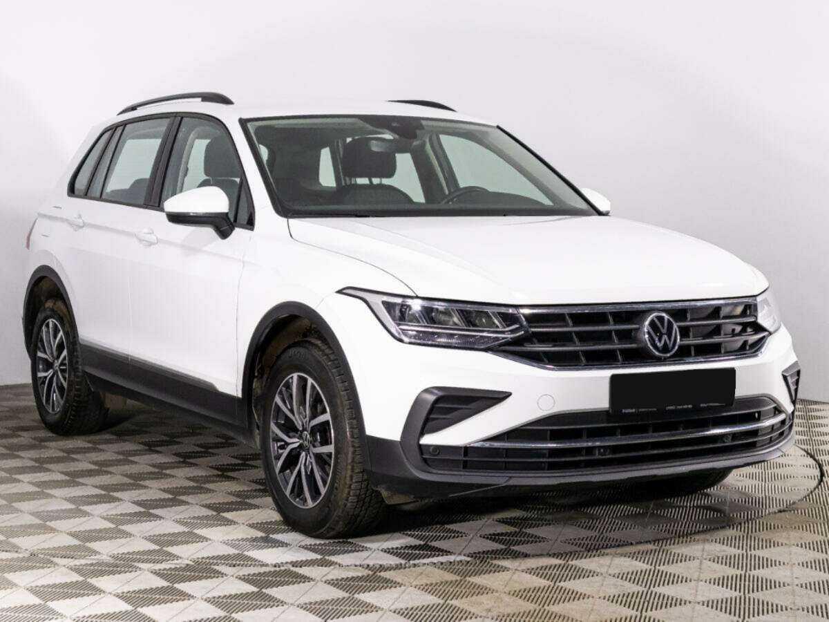 Volkswagen Tiguan б/у, 2021, Роботизированная. Фото: #2