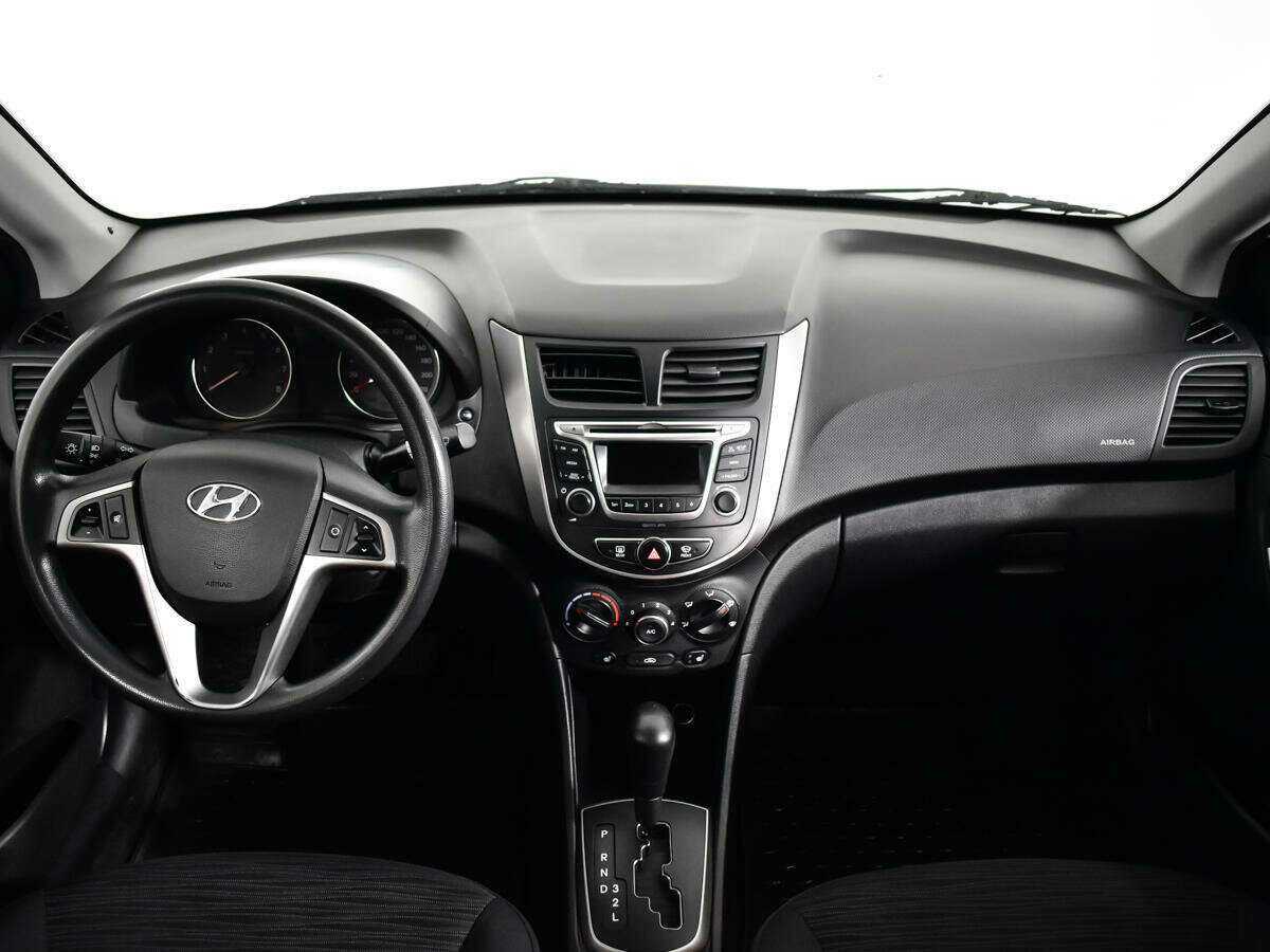 Hyundai Solaris б/у, 2014, Автоматическая. Фото: #11