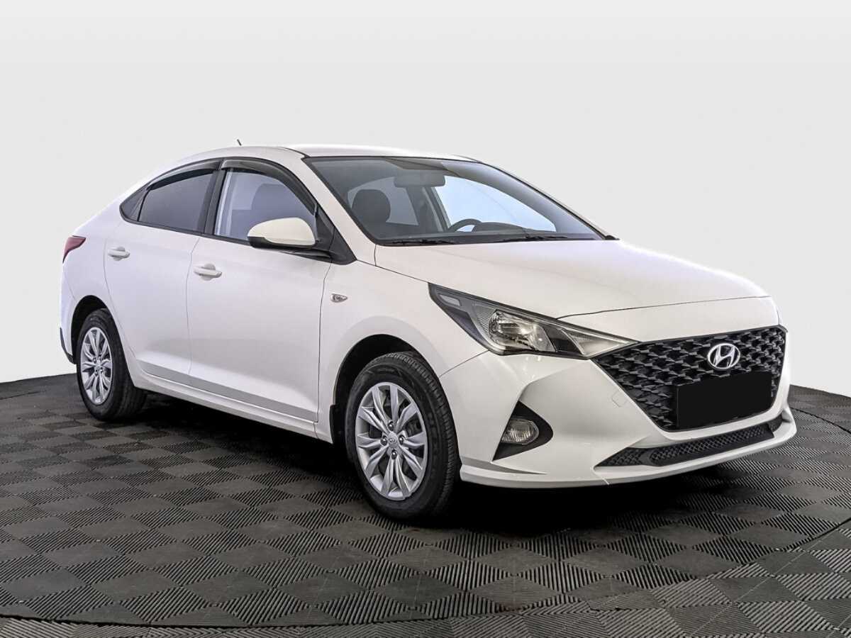 Hyundai Solaris б/у, 2022, Автоматическая. Фото: #2