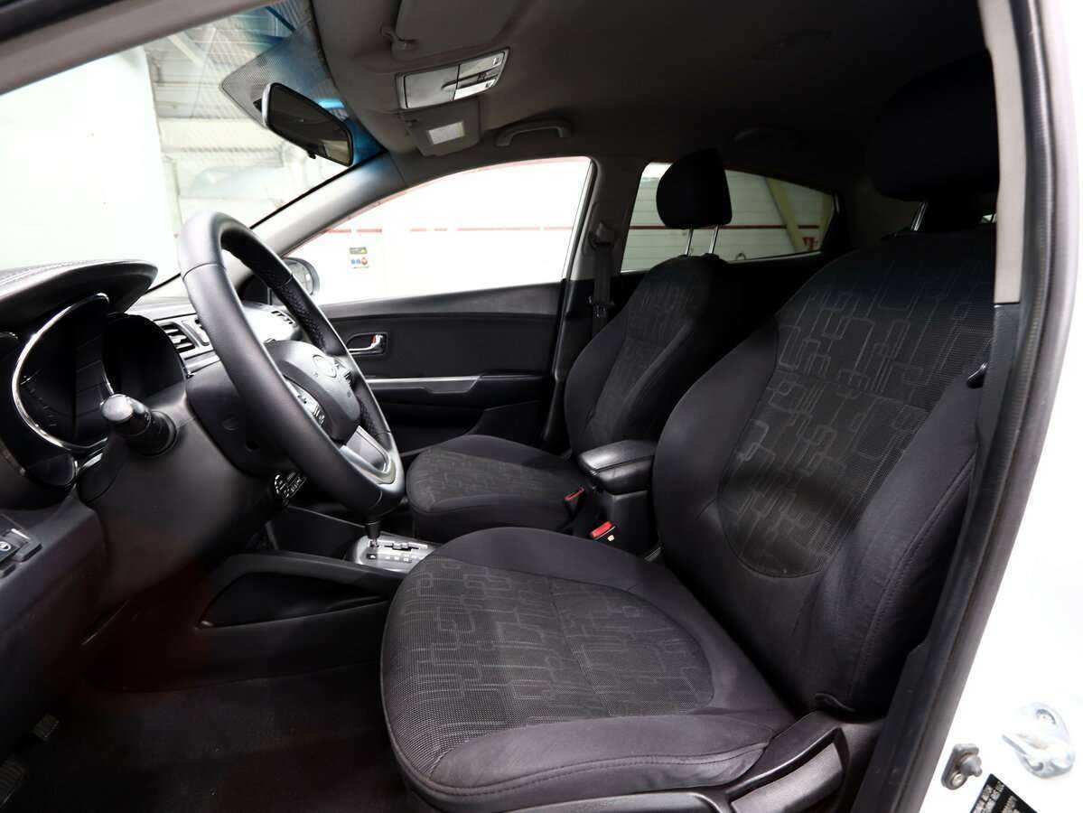 Kia Rio б/у, 2012, Автоматическая. Фото: #5