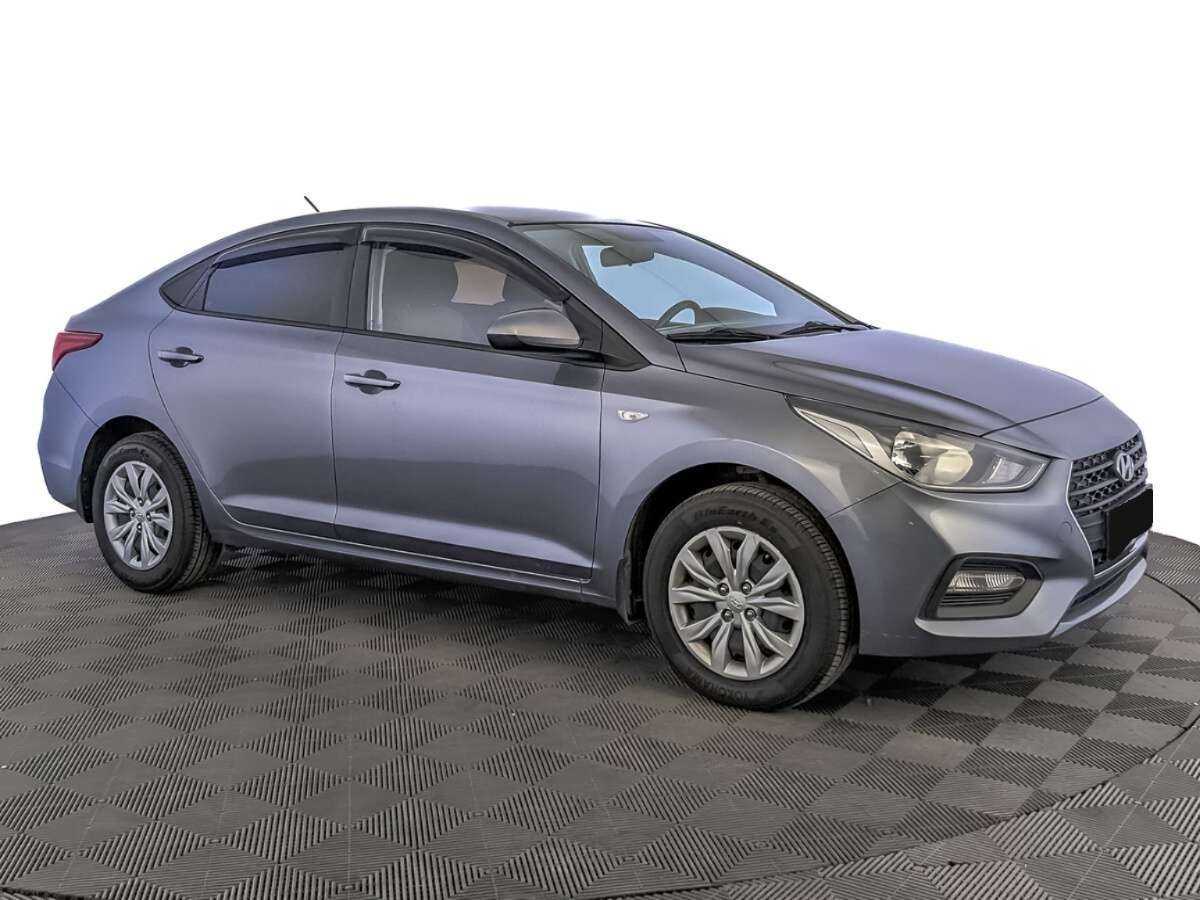 Hyundai Solaris б/у, 2018, Автоматическая. Фото: #2