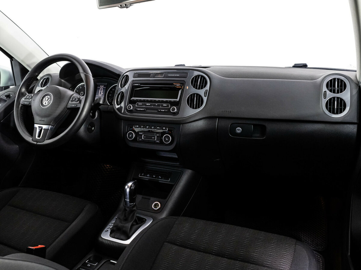 Volkswagen Tiguan б/у, 2014, Автоматическая. Фото: #6