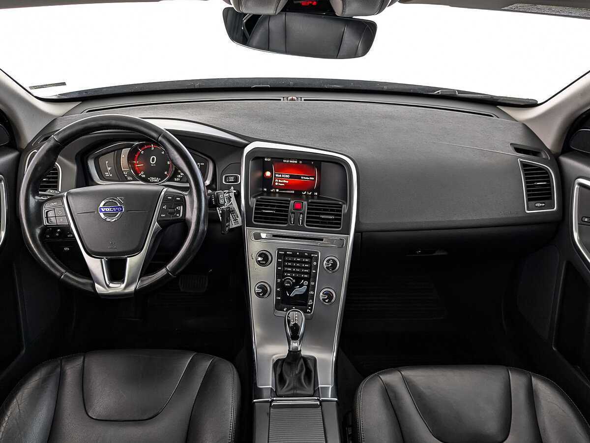 Volvo XC60 б/у, 2017, Автоматическая. Фото: #13