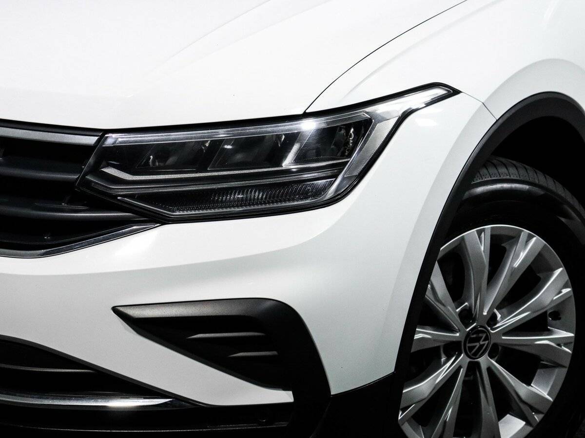 Volkswagen Tiguan б/у, 2021, Роботизированная. Фото: #12