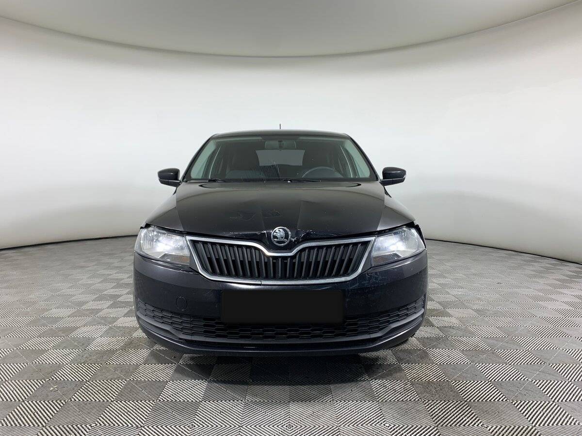 Skoda Rapid б/у, 2018, Механическая. Фото: #1
