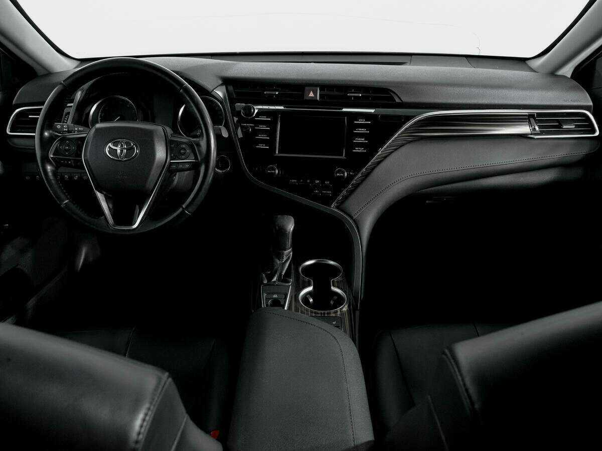 Toyota Camry б/у, 2019, Автоматическая. Фото: #11