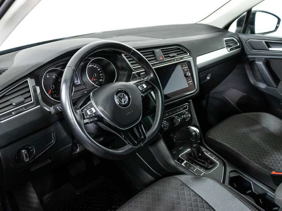Volkswagen Tiguan б/у, 2019, Роботизированная. Фото: #10