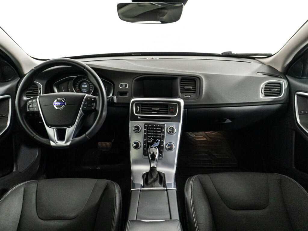 Volvo S60 б/у, 2017, Автоматическая. Фото: #12