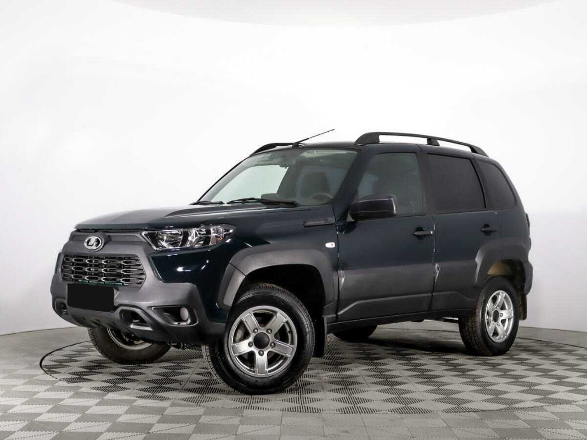 Lada (ВАЗ) Niva б/у, 2023, Механическая. Посмотреть фото
