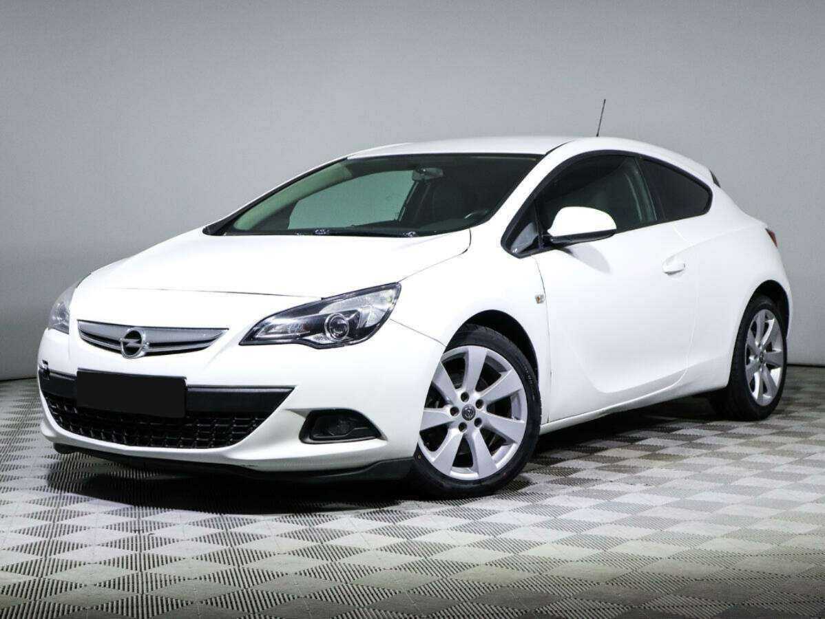 Opel Astra б/у, 2013, Механическая. Посмотреть фото