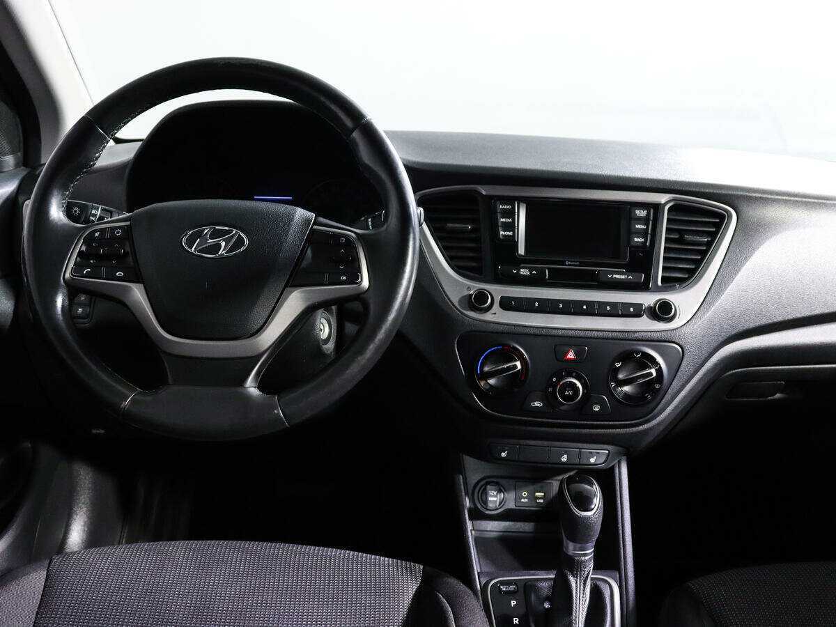 Hyundai Solaris б/у, 2018, Автоматическая. Фото: #9