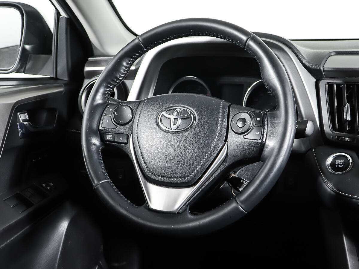 Toyota RAV4 б/у, 2018, Автоматическая. Фото: #14